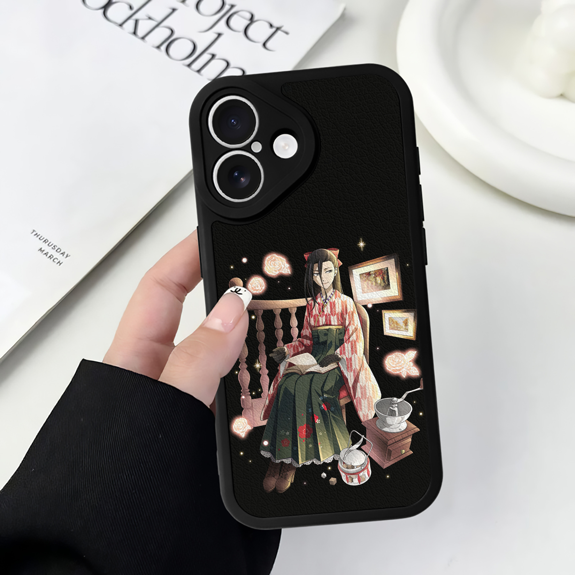 （画像用） 文豪ストレイドッグス Bungo Stray Dogs 【iPhone 16シリーズ対応】シリコンスマホケース（レザー調） 材質：シリコン